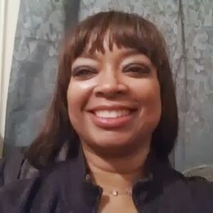 Meet your Posher, Valerie